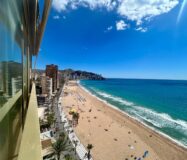 Роскошные апартаменты в Леванте у моря с видом 141 кв.м