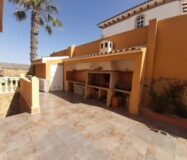 Дом в Торревьехе, 7 комнат, терраса, бассейн, 283 кв.м