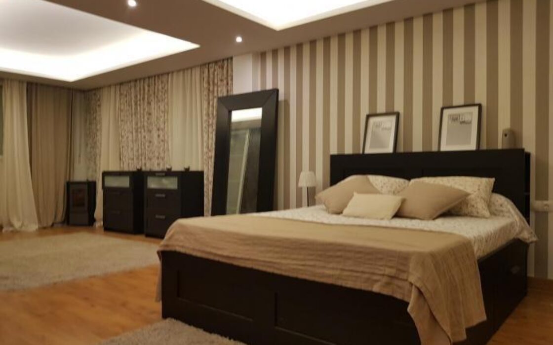 Дом в Торревьехе, 7 комнат, терраса, бассейн, 283 кв.м