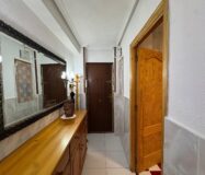 Апартаменты в Торревьехе 68 кв.м с террасой у моря