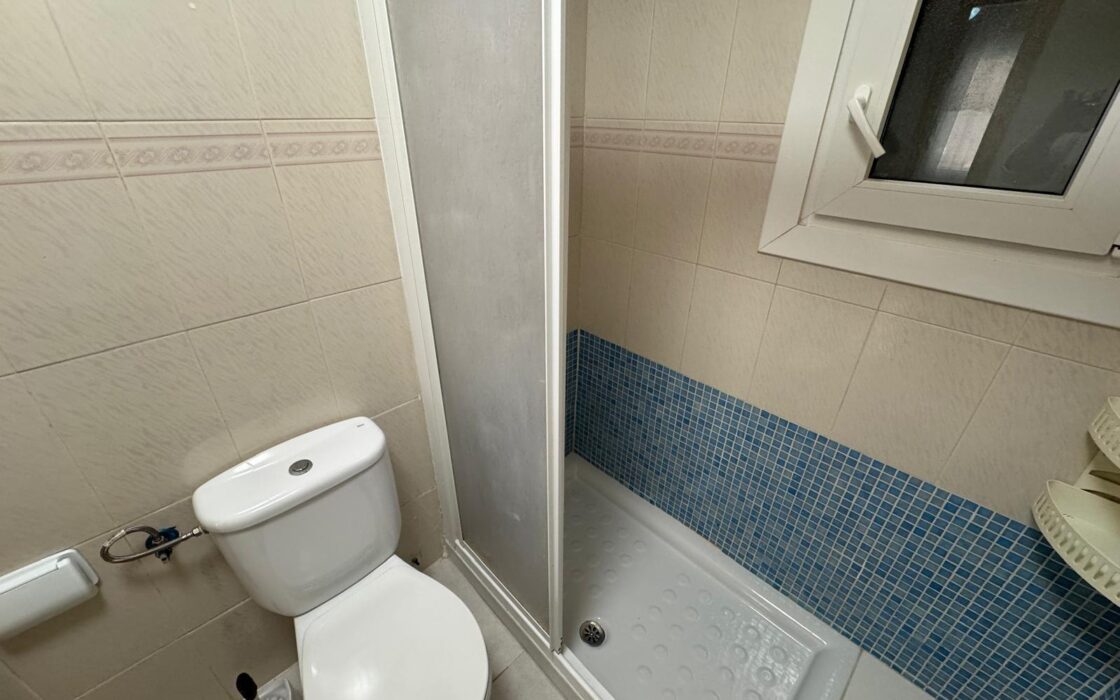 Апартаменты в Торревьехе 68 кв.м с террасой у моря