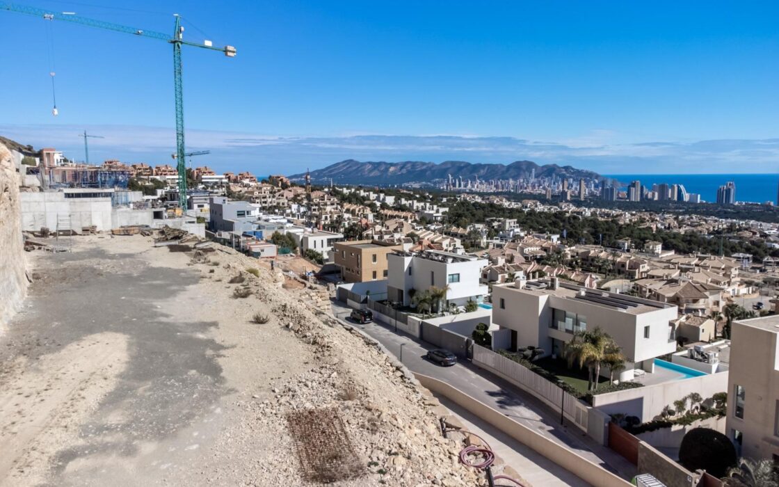 Вілла у Фінестраті з видом на море, 559 кв.м, 4 спальні