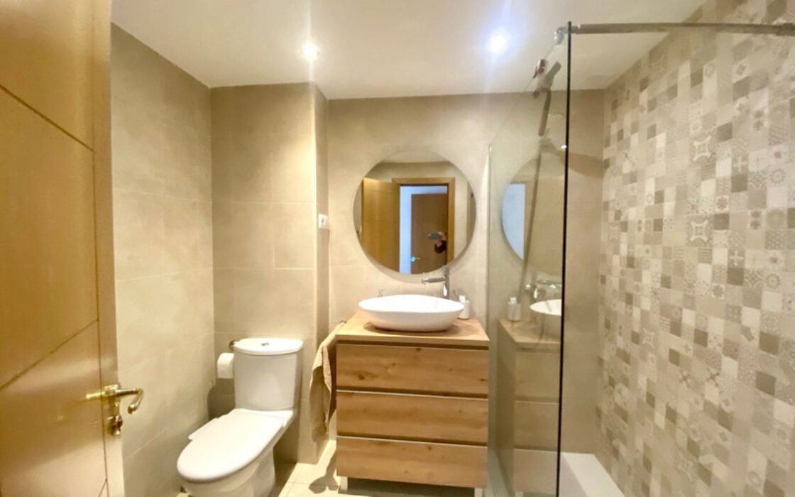 Апартаменты в Нуэва Андалусия, 130 кв.м, с террасой