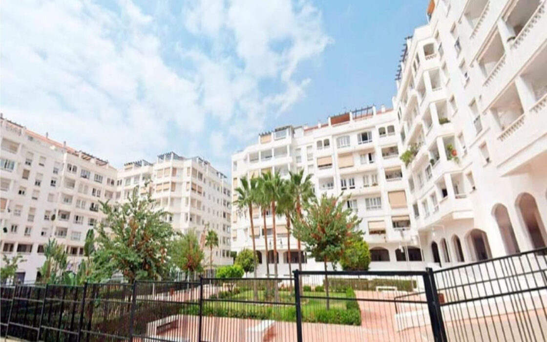 Апартаменты в Нуэва Андалусия, 130 кв.м, с террасой