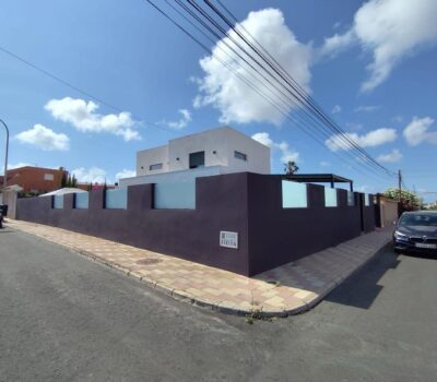 Вілла в Торрев’єсі 168 кв.м з терасою та басейном