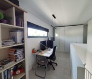 Вилла в Торревьехе 168 кв.м с террасой и бассейном