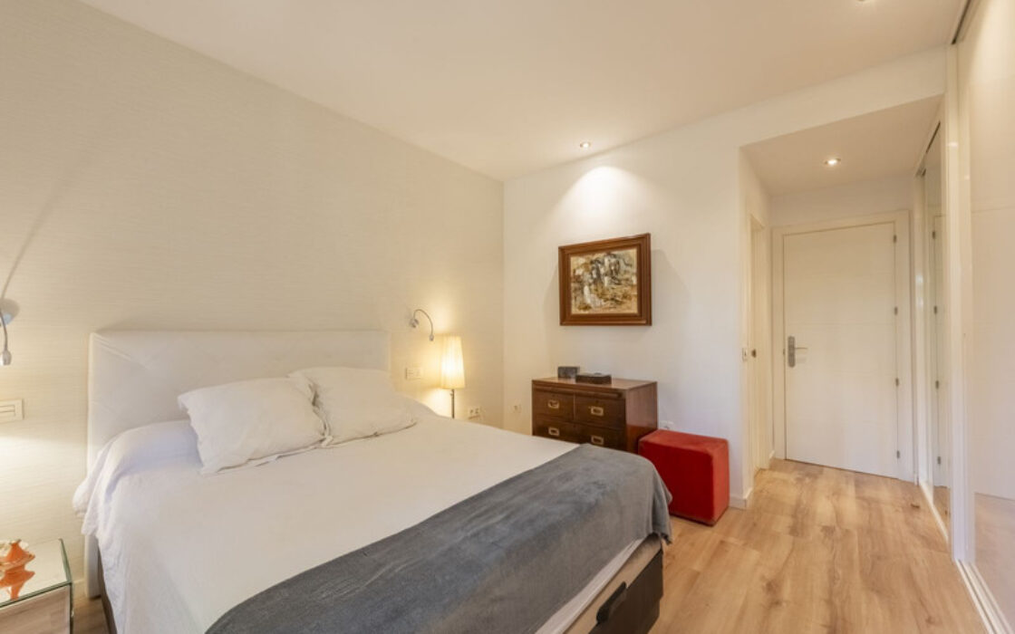 Квартира 2+2 в Nagüeles з терасою на Golden Mile Marbella