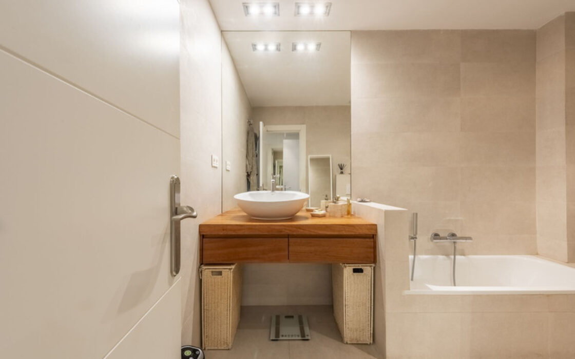 Квартира 2+2 в Nagüeles з терасою на Golden Mile Marbella