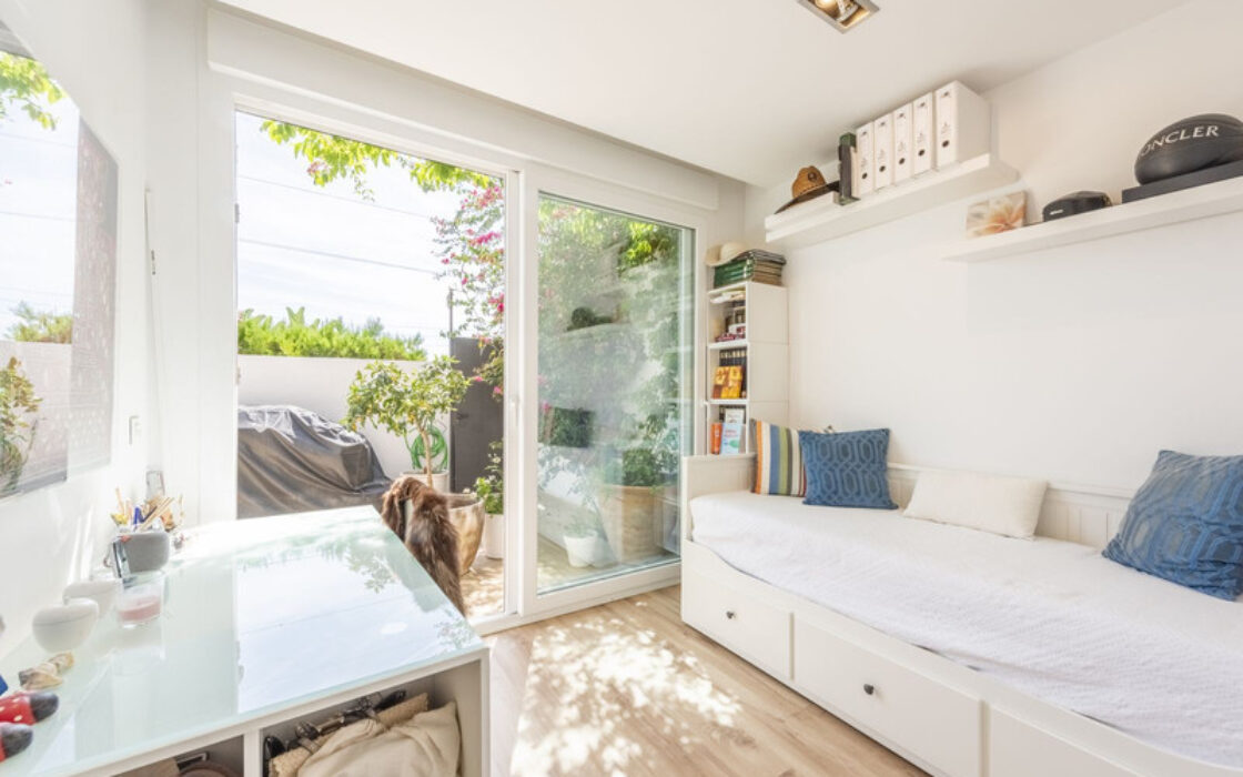 Квартира 2+2 в Nagüeles з терасою на Golden Mile Marbella