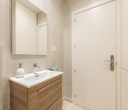 Квартира 2+2 в Nagüeles з терасою на Golden Mile Marbella