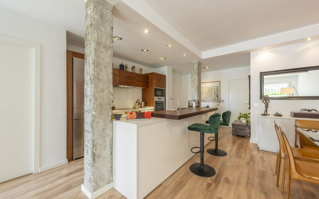 Квартира 2+2 в Nagüeles з терасою на Golden Mile Marbella