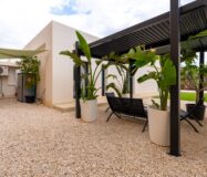 Двухкомнатная вилла в Ла Тапия с террасой и морским видом