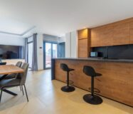 Двухкомнатная вилла в Ла Тапия с террасой и морским видом