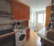 Апартамент у моря в Марбелье с террасой и видом на пляж