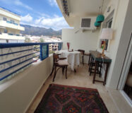 Апартамент у моря в Марбелье с террасой и видом на пляж