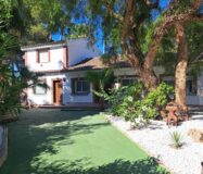 Вилла в Ориуэле 12000 кв.м с бассейном у моря