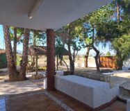 Вилла в Ориуэле 12000 кв.м с бассейном у моря