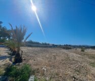 Вилла в Ориуэле 12000 кв.м с бассейном у моря