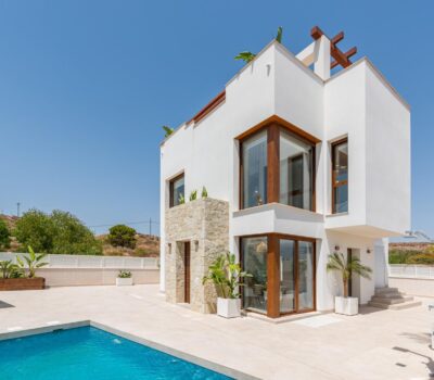 Вілла в Вера 122 кв.м біля моря з терасою та видом на море