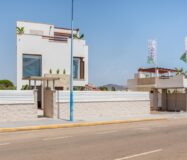 Вілла в Вера 122 кв.м біля моря з терасою та видом на море