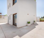 Вілла в Вера 122 кв.м біля моря з терасою та видом на море