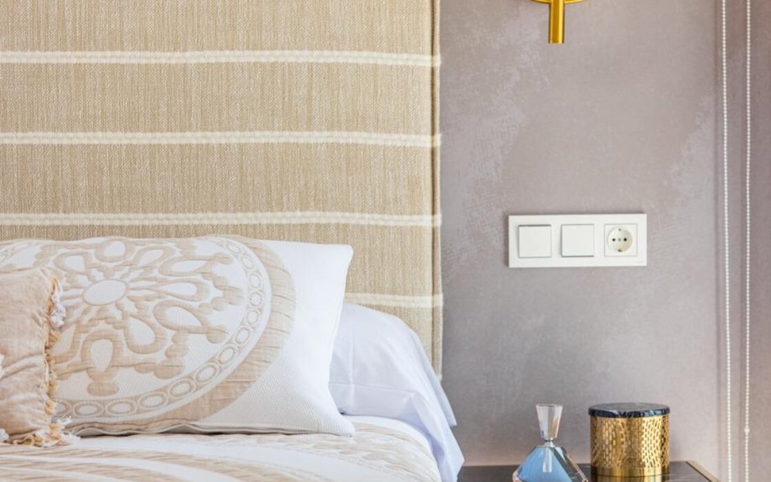 Вілла в Вера 122 кв.м біля моря з терасою та видом на море