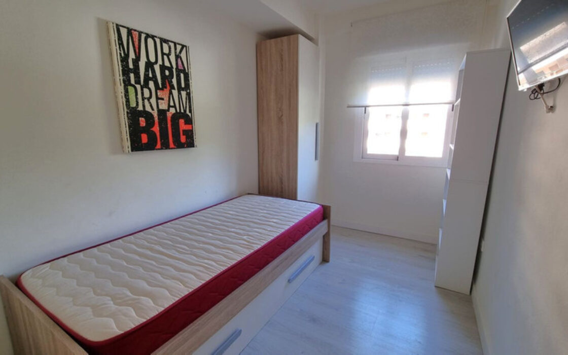 Отремонтированная Квартира 90 кв.м с Террасой в Марбелье