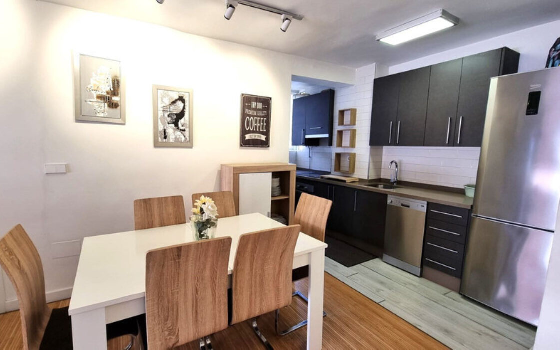 Отремонтированная Квартира 90 кв.м с Террасой в Марбелье