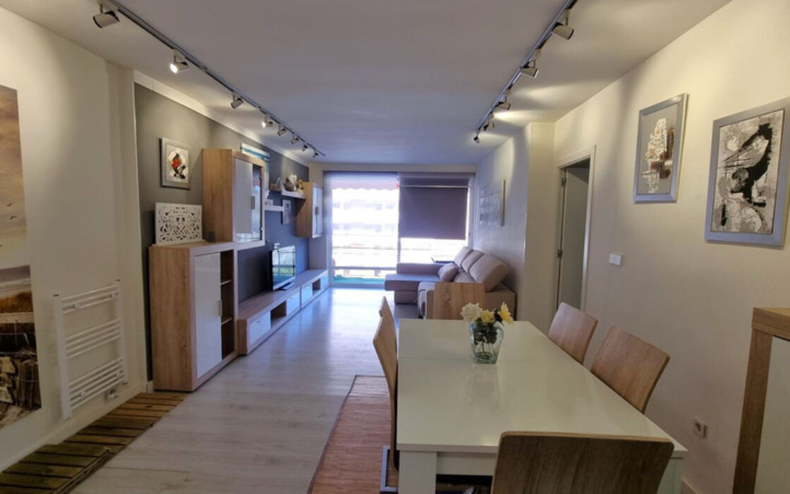 Отремонтированная Квартира 90 кв.м с Террасой в Марбелье