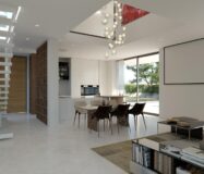 Вилла в Ориуэла Коста у моря 370 кв.м з басейном та терасою