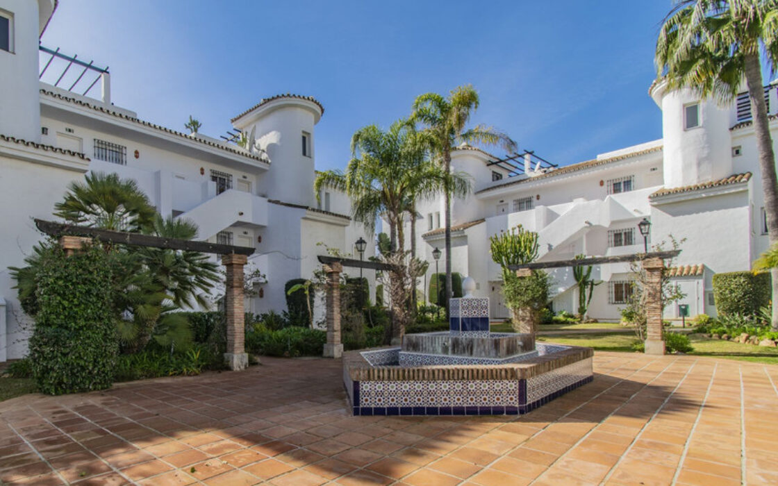 Квартира з терасою в Новій Андалусії, 3 спальні, 127 кв.м