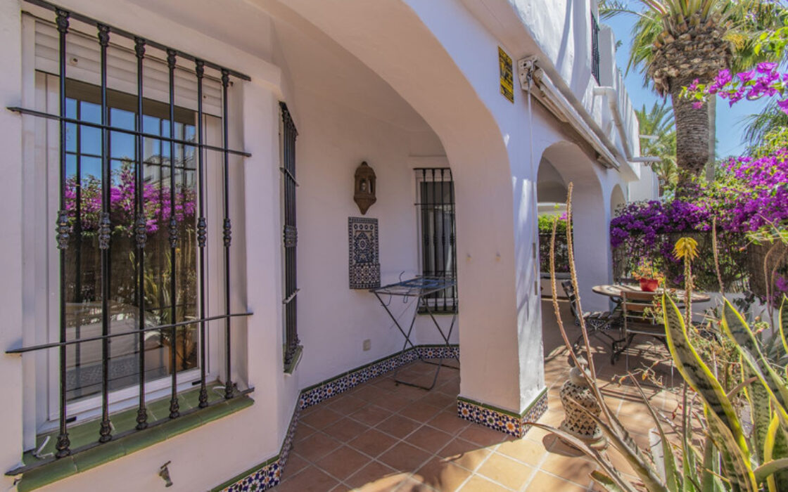 Квартира з терасою в Новій Андалусії, 3 спальні, 127 кв.м