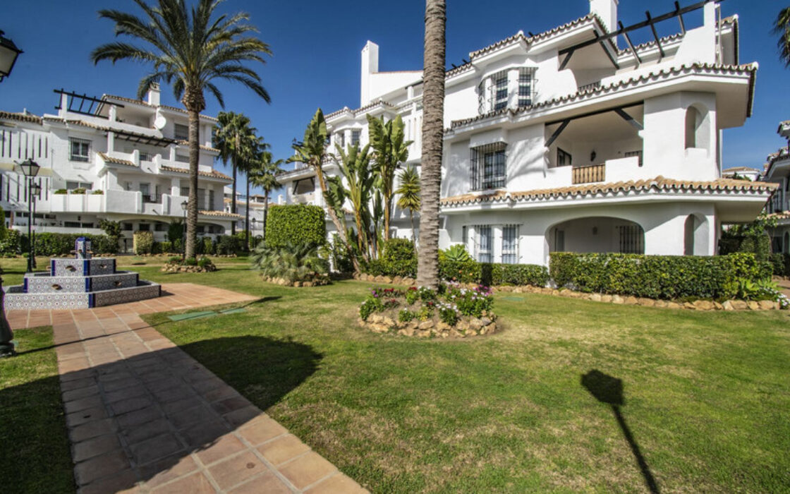 Квартира з терасою в Новій Андалусії, 3 спальні, 127 кв.м