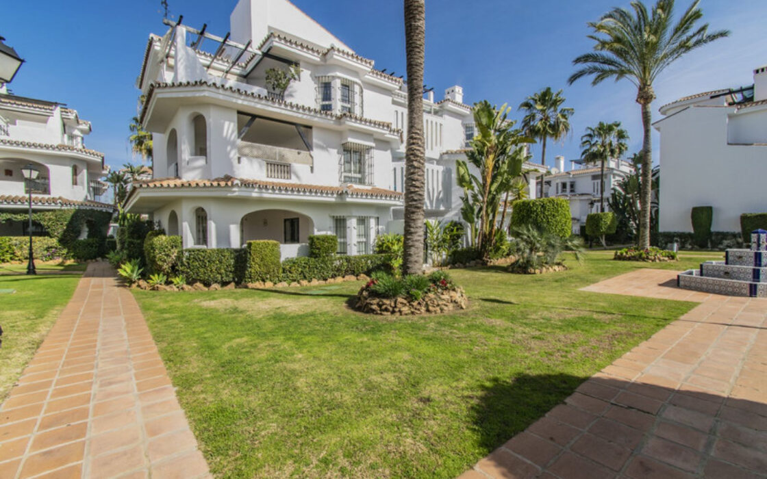 Квартира з терасою в Новій Андалусії, 3 спальні, 127 кв.м