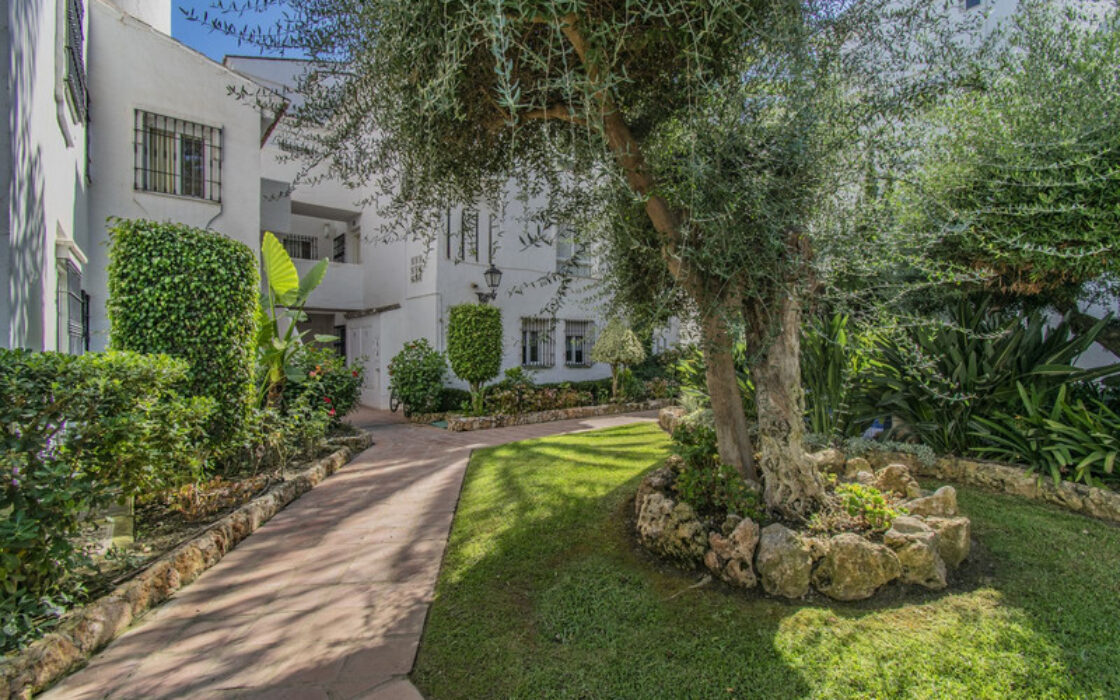 Квартира з терасою в Новій Андалусії, 3 спальні, 127 кв.м