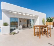 Вілла в Dolores 183 кв.м з басейном та терасою біля моря