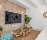 Вілла в Dolores 183 кв.м з басейном та терасою біля моря