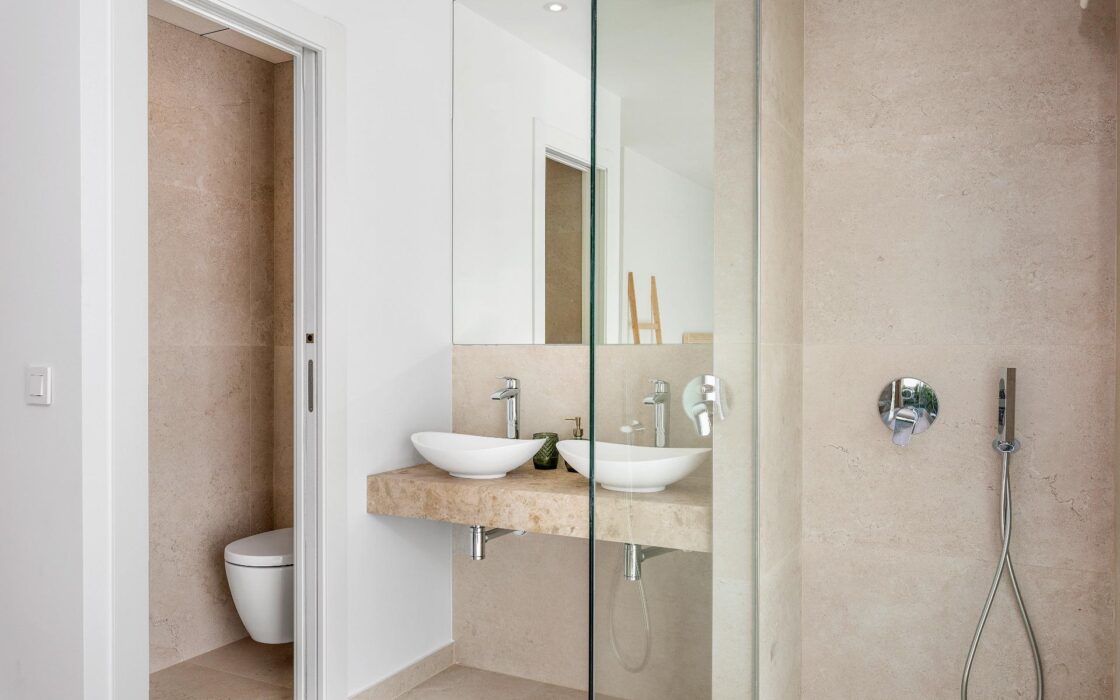 Вілла в Dolores 183 кв.м з басейном та терасою біля моря