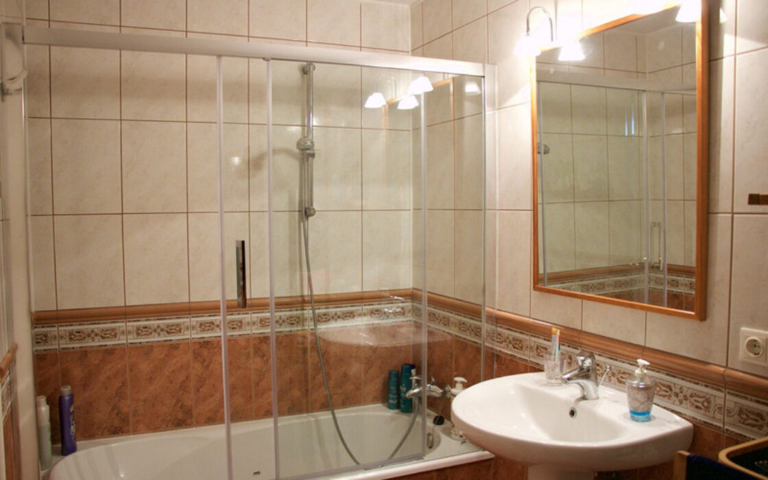 Квартира з терасою в Aloha, Марбелья, 117 кв.м, 2 спальні