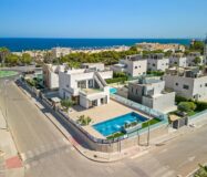 Вилла в Ориуэла Коста 242 кв.м с видом на море и бассейном