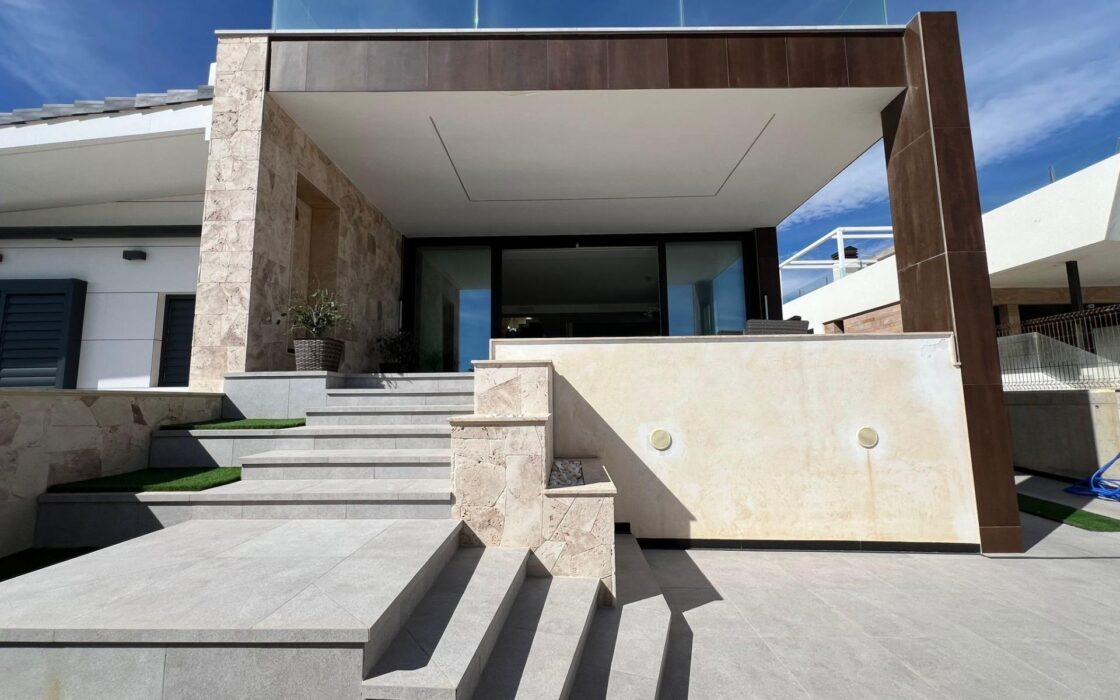 Вілла біля моря в Ла Мата, 6 кімнат, сучасний дизайн