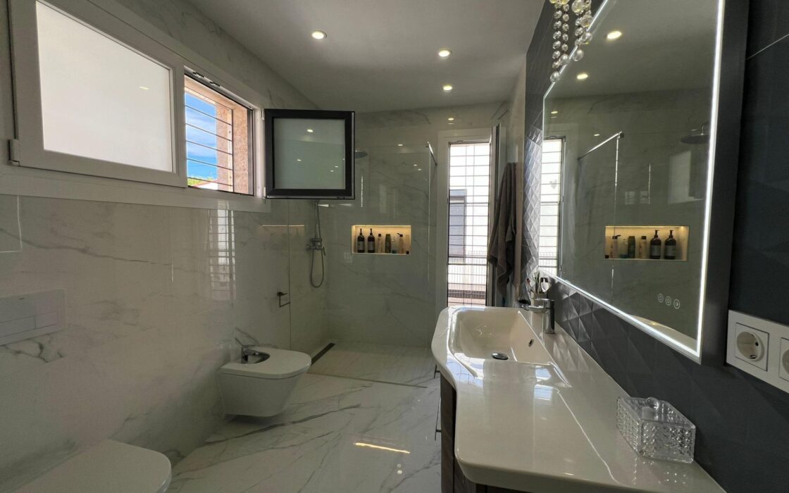 Вілла біля моря в Ла Мата, 6 кімнат, сучасний дизайн