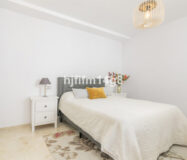 Квартира 2+1 в Новой Андалусии с террасой и бассейном