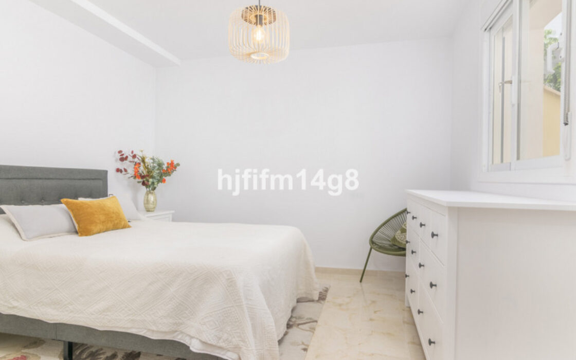 Квартира 2+1 в Новой Андалусии с террасой и бассейном