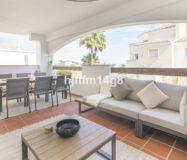 Квартира 2+1 в Новой Андалусии с террасой и бассейном