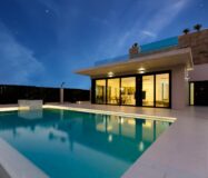 Вілла на Оріхуэла-Коста 322 кв.м з басейном біля моря