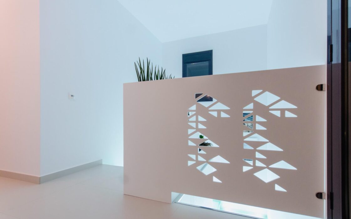 Вілла на Оріхуэла-Коста 322 кв.м з басейном біля моря