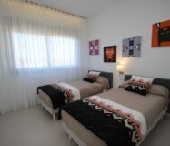 Вілла на Оріхуэла-Коста 322 кв.м з басейном біля моря