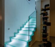 Вілла на Оріхуэла-Коста 322 кв.м з басейном біля моря