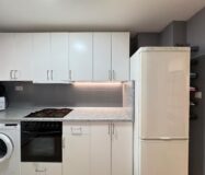 Квартира 103 кв.м у моря з 3 спальнями та терасою